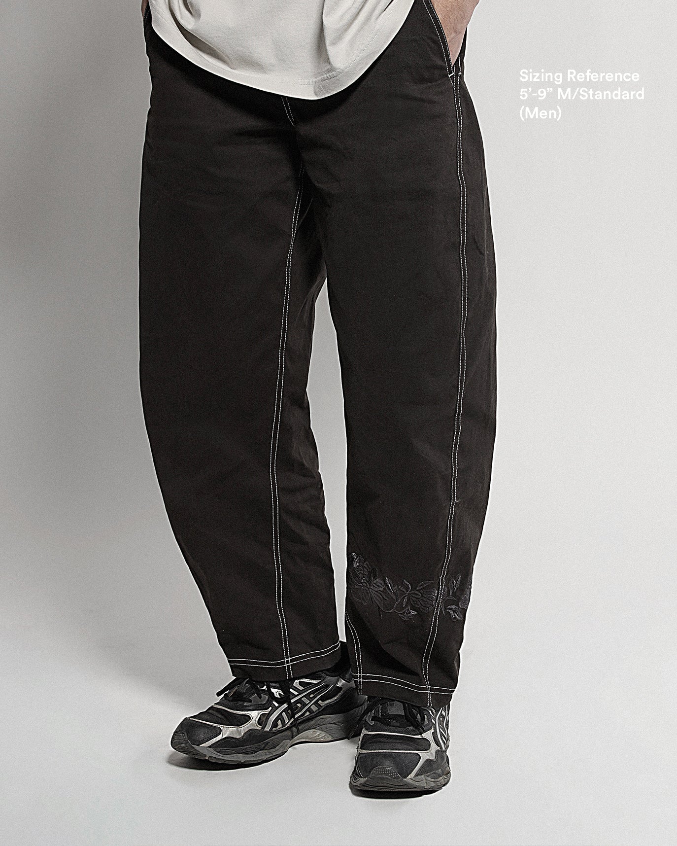 Barrel Pants | Blue-Black | Peonies