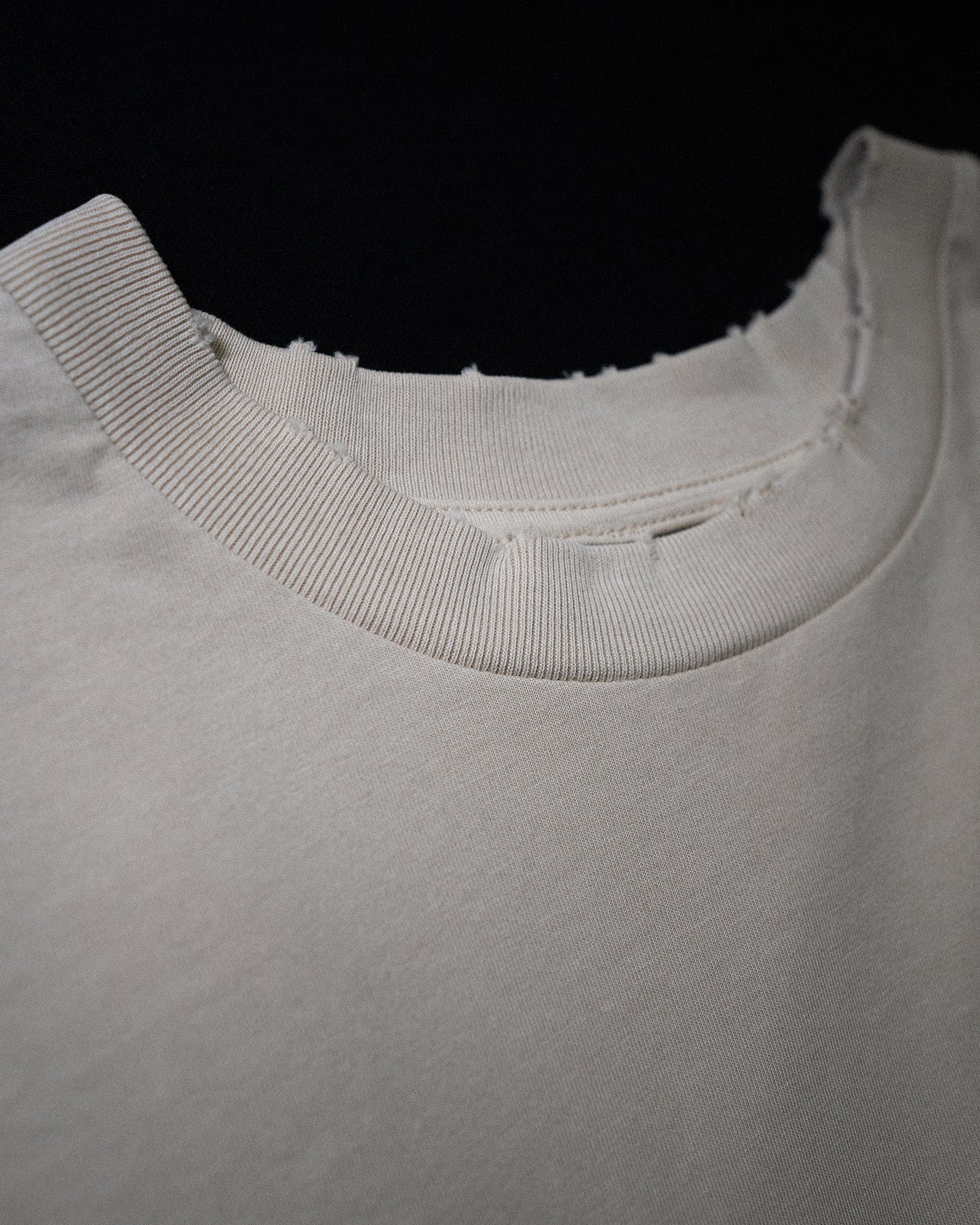 Hitorii Crashpad Mao Oversized Tee /// Off-White /// Embroidered Mao